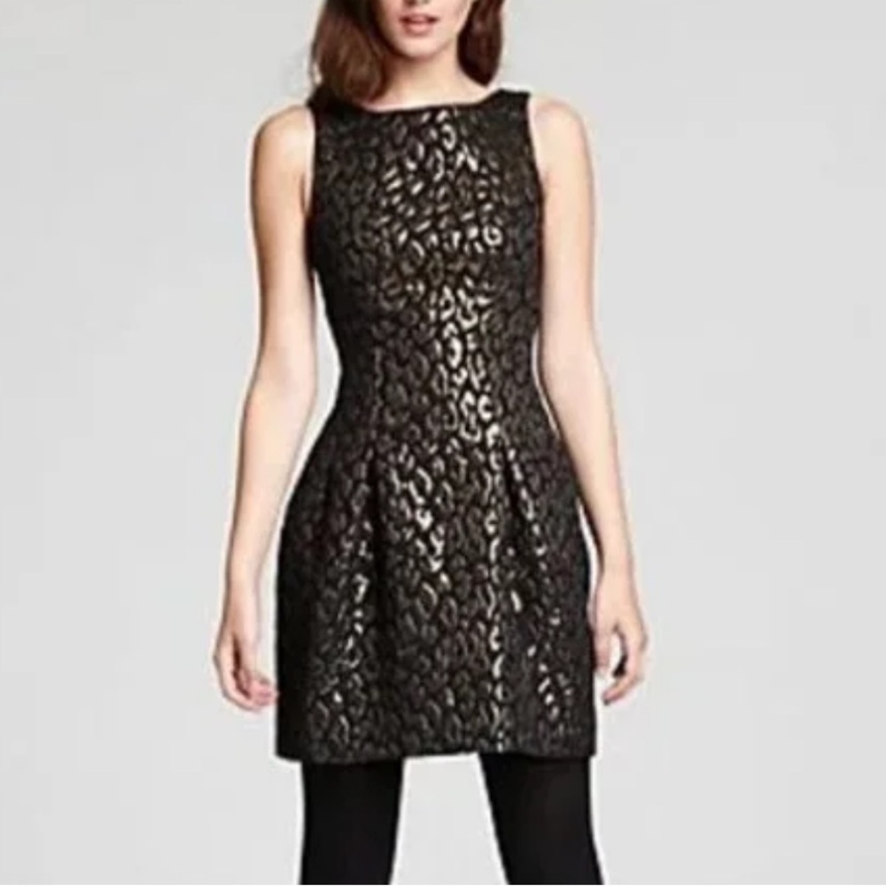 Ultra Pink Dress Metallic Animal Print Size Small